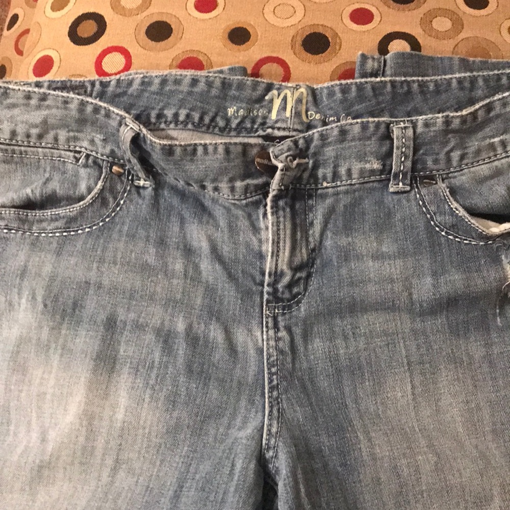 Stressed Capri/Maurice’s